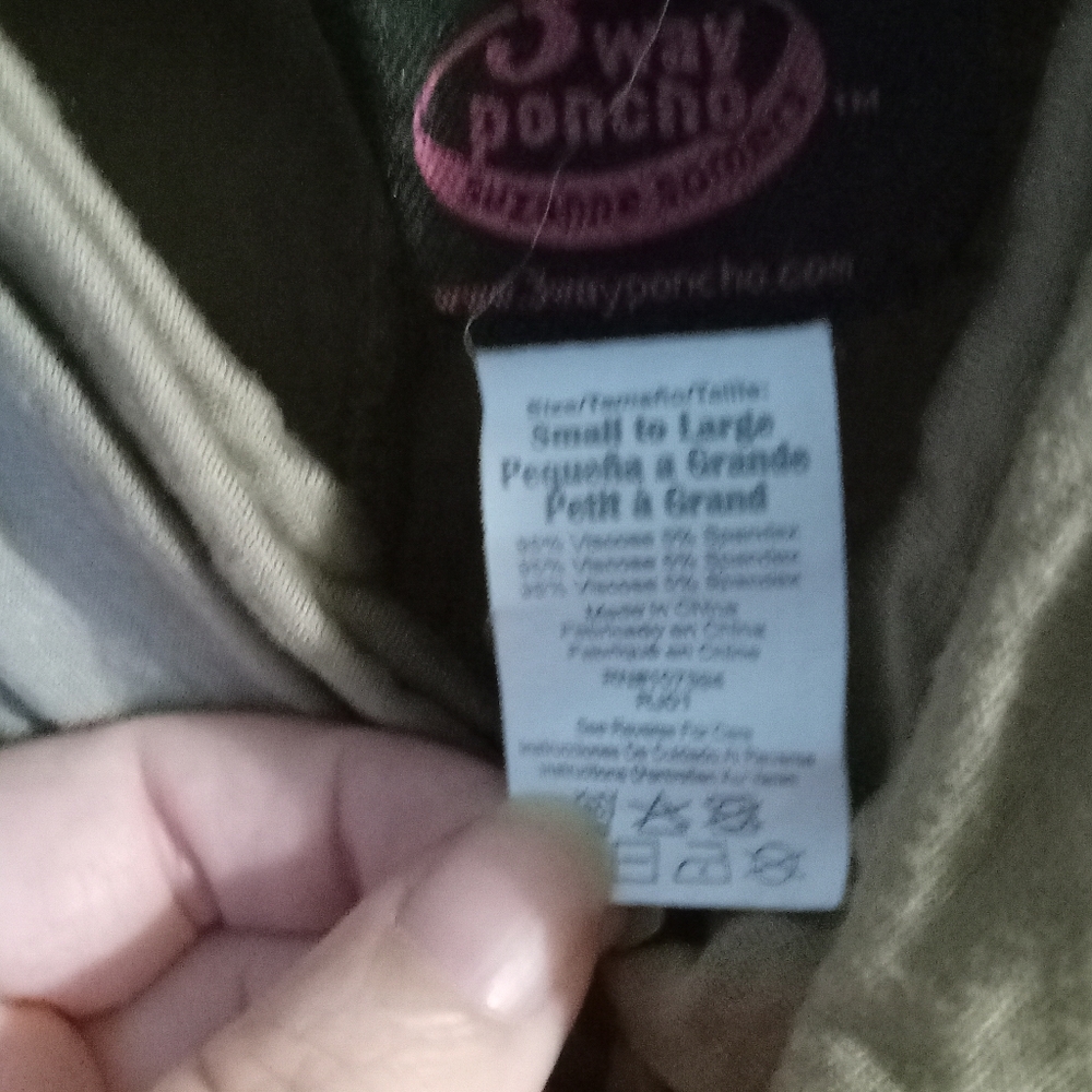 Suzanne Somers 3 way poncho - Picture 2 of 2